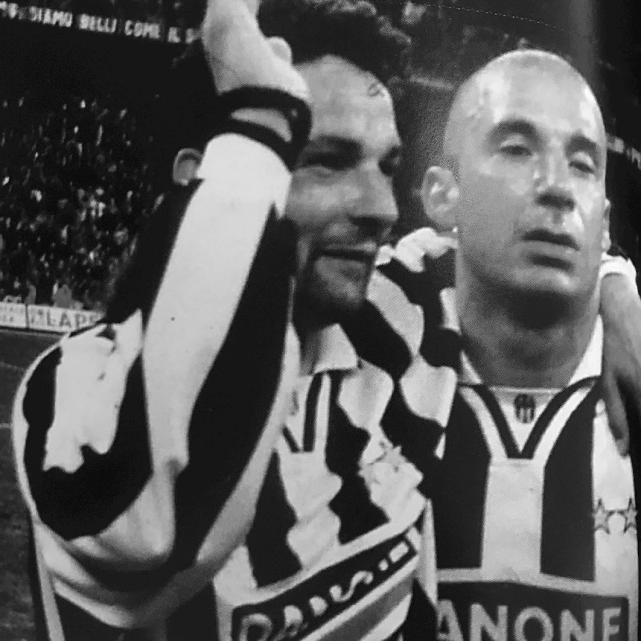 Maillot Juventus Vintage 1994/1995 Kappa - Taille L, Occasion Bon état (6/10), Couleurs Bleu Et Jaune